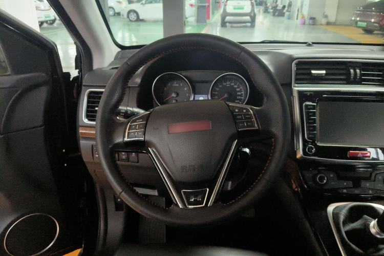 Used Haval H6 2014 Sport Version 1.5T Manual Two-Wheel Drive Elite Edition

