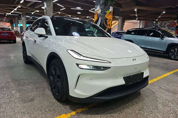 Used ONVO L60 2024 60 kWh Rear-Drive Version
