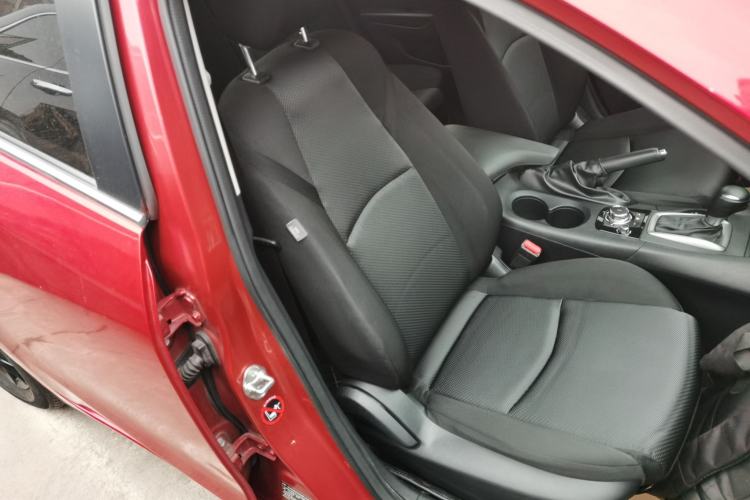 Used Mazda Mazda 3 Axela 2017 Sedan 1.5L Automatic Comfort Model Emission Standard China V