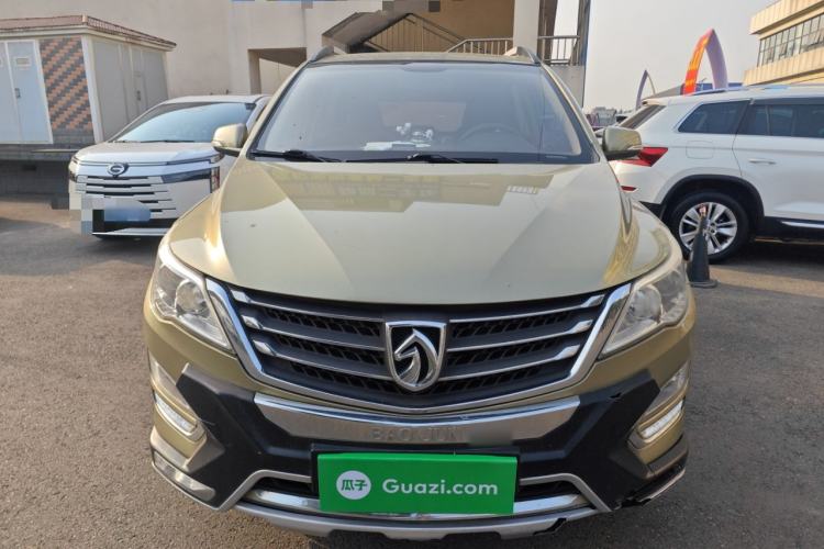 Used Baojun 560 2015 1.8L Manual Elite Model