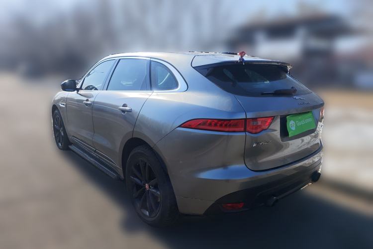 Used Jaguar F-PACE 2016 2.0T Two-Wheel-Drive R-Sport Sport Edition