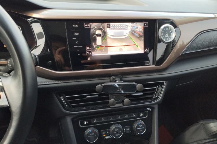 Used Volkswagen Tharu 2020 330TSI Four-Wheel Drive Flagship Version China VI Standard
