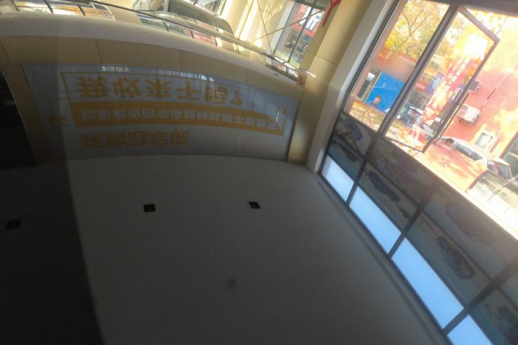 Used Tesla Model Y 2025 Rear-Wheel-Drive Version