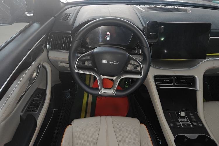 Used BYD Song PLUS New Energy 2023 Champion Edition DM-i 110KM Flagship PLUS