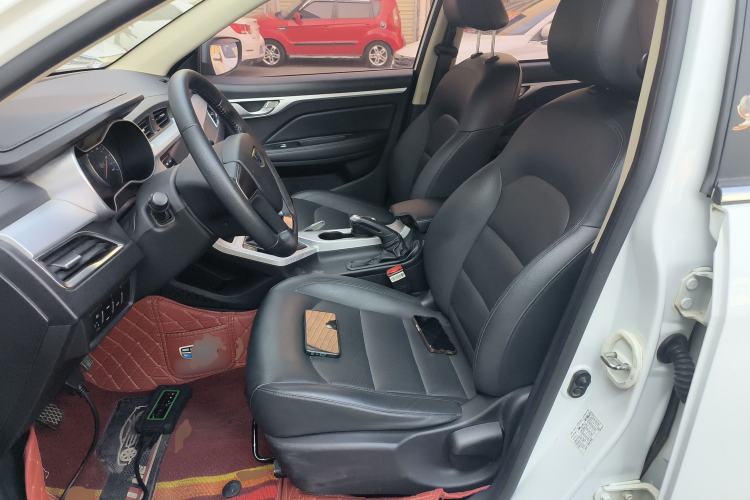 Used Geely Auto Vision 2019 Upgraded Model 1.5L Manual Luxury Version China VI Standard