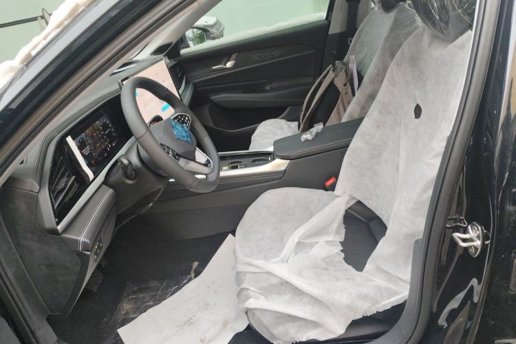 Used Volkswagen Passat 2025 Pro 380TSI Dragon Supreme Edition