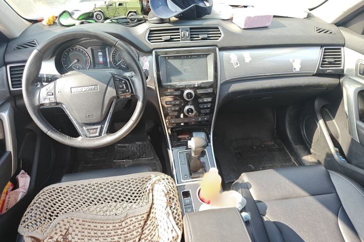 Used Haval H2 2016 Red-Label 1.5T Automatic Two-Wheel Drive Luxury Model
