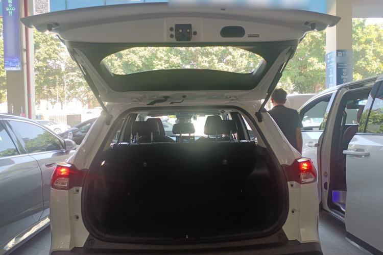 Used Toyota Corolla Cross 2023 Dual-Motor 2.0L Pioneer Edition
