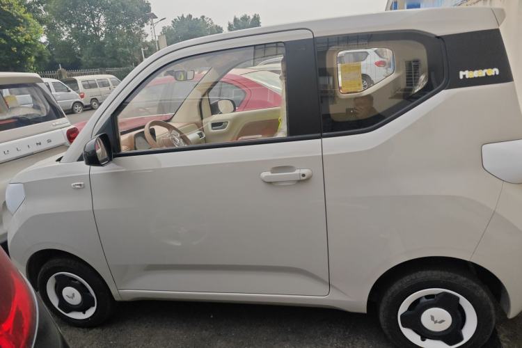 Used Wuling Hongguang MINIEV 2024 3rd Generation 215km Youth Edition
