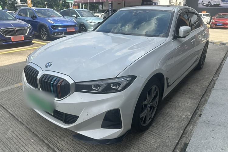 Used BMW i3 2024 eDrive 35 L
