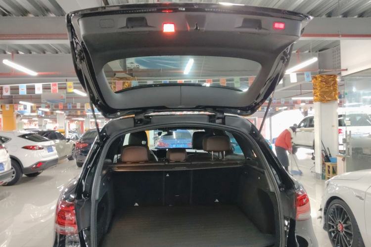 Used Mercedes-Benz GLC 2021 GLC 260 L 4MATIC Dynamic Edition