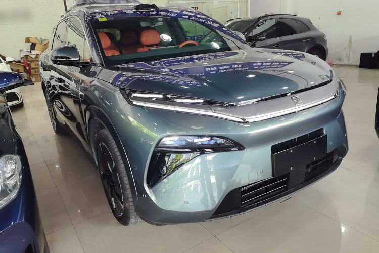 Used BYD Tang L 2025 DM 175KM Drone Player Edition
