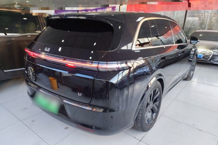 Used Li Auto L7 2023 Pro Model
