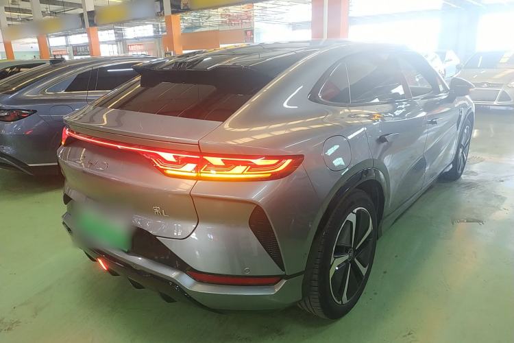 Used BYD Song L EV 2024 662 km Excellence Version
