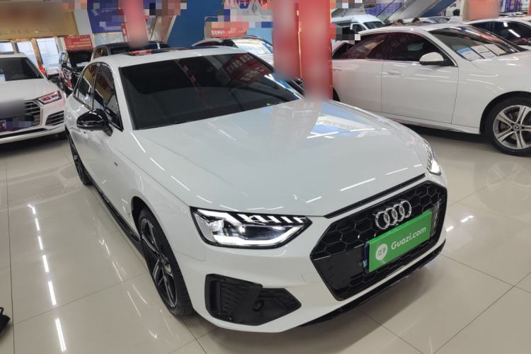 Used Audi A4L 2025 2 Million Units Enjoyment Version 40 TFSI Luxury Dynamic Edition
