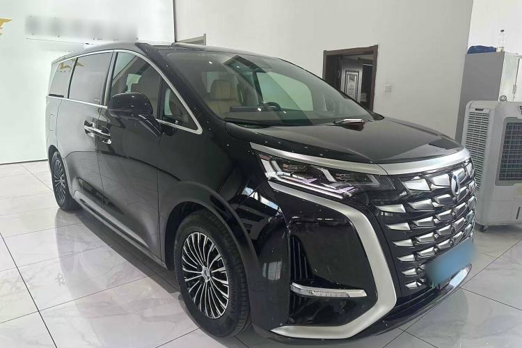 Used Denza D9 2022 DM-i 970 Four-Wheel Drive Prestige Model
