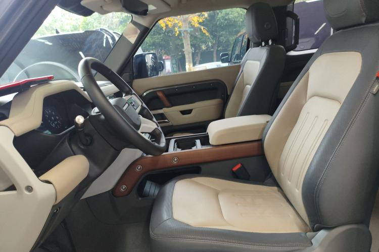 Used Land Rover Defender 2021 90 P400 X-DYNAMIC S
