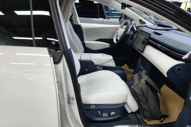 Used Zeekr X 2025 Four-Seater Rear-Drive Cube Version
