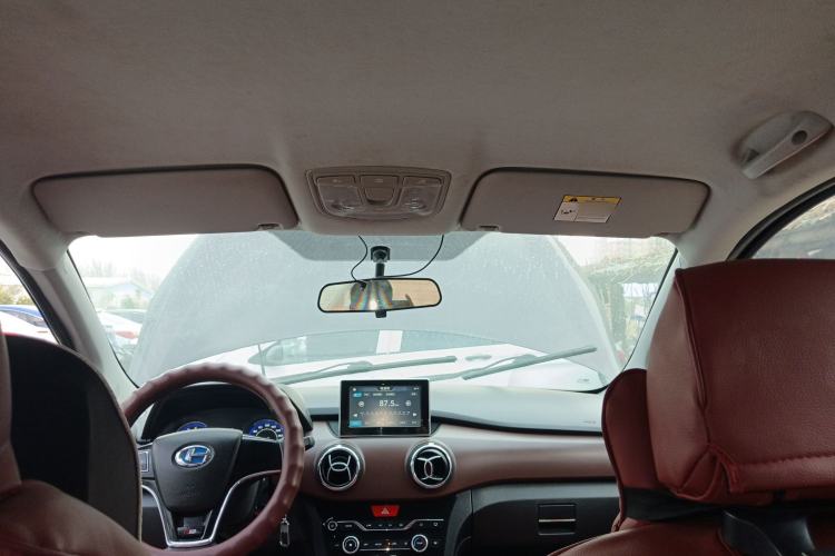 Used  Q25 2016 1.5L Manual Fun Edition
