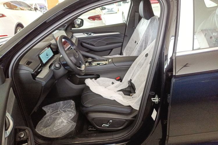 Used Geely Auto Preface 
