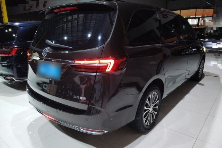 Used Buick GL8 2021 Land Cruiser Executive Class 652T Comfort Model
