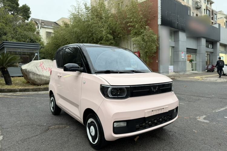 Used Wuling Hongguang MINIEV 2022 Macaron Premium Model – Lithium Iron Phosphate