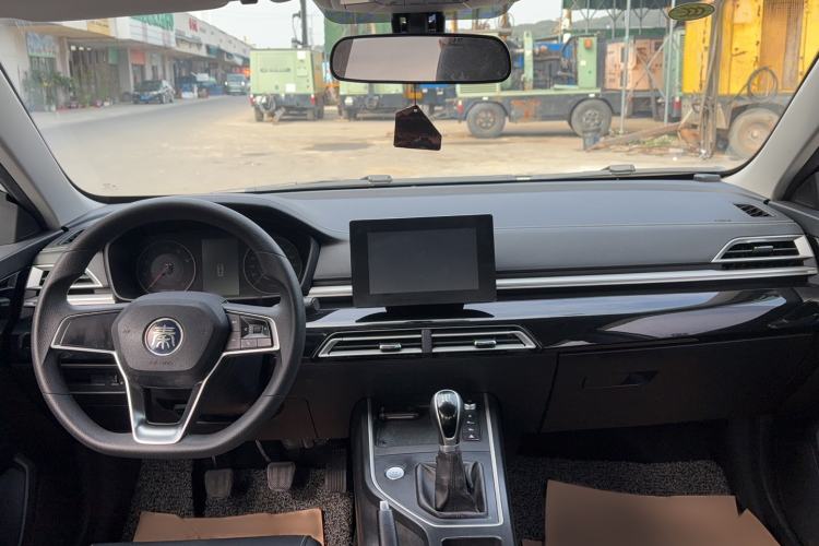 Used BYD Qin 2019 1.5L Manual Luxury Version
