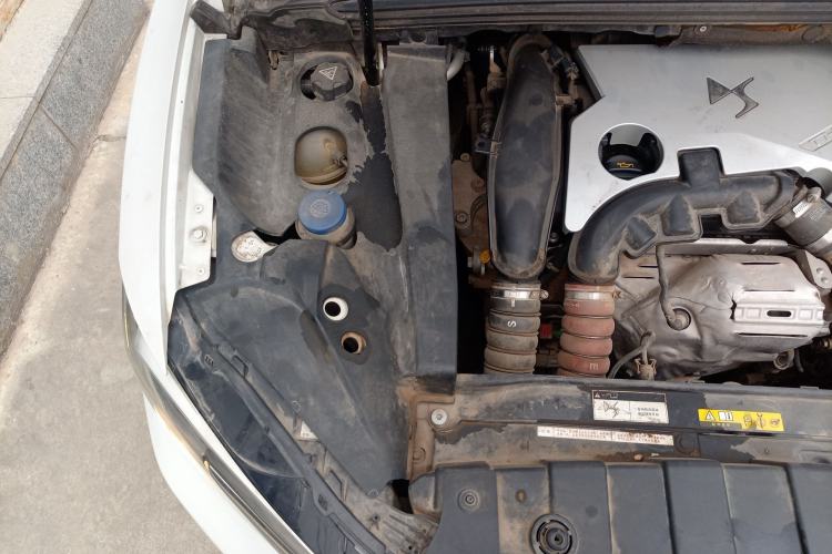 Used DS 6 2016 1.6T Elegant Edition THP160
