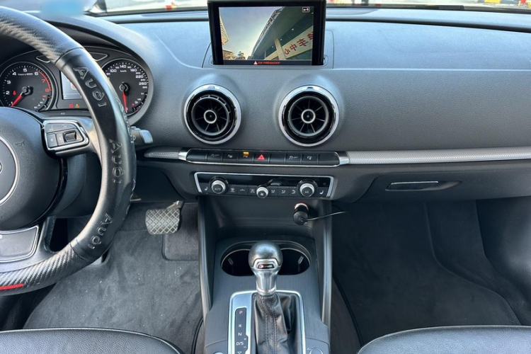 Used Audi A3 2016 Limousine 40 TFSI Luxury Model