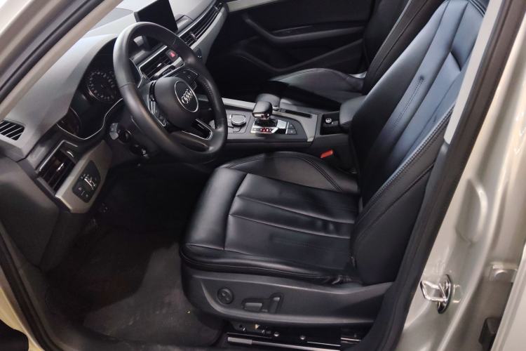 Used Audi A4L 2018 30th Anniversary Edition 40 TFSI Trendy Model

