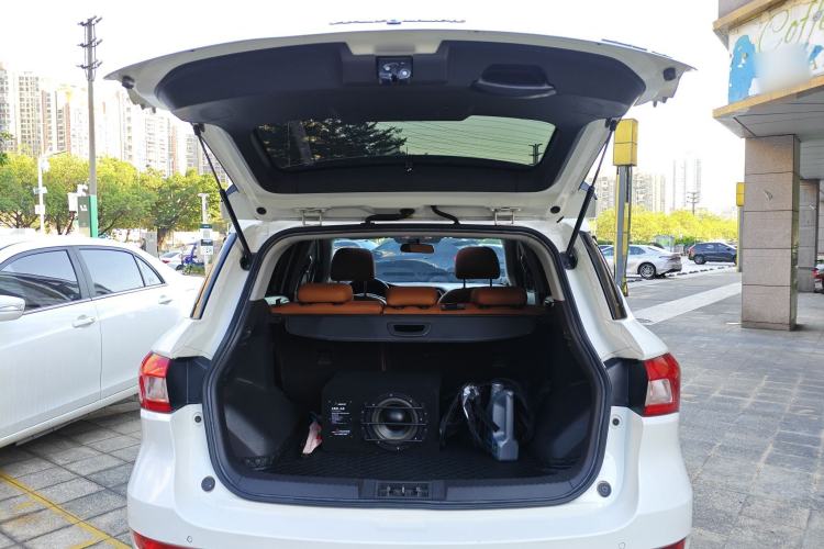 Used GAC Trumpchi GS4 2017 235T Automatic Two-Wheel Drive Luxury Smart Connectivity Version
