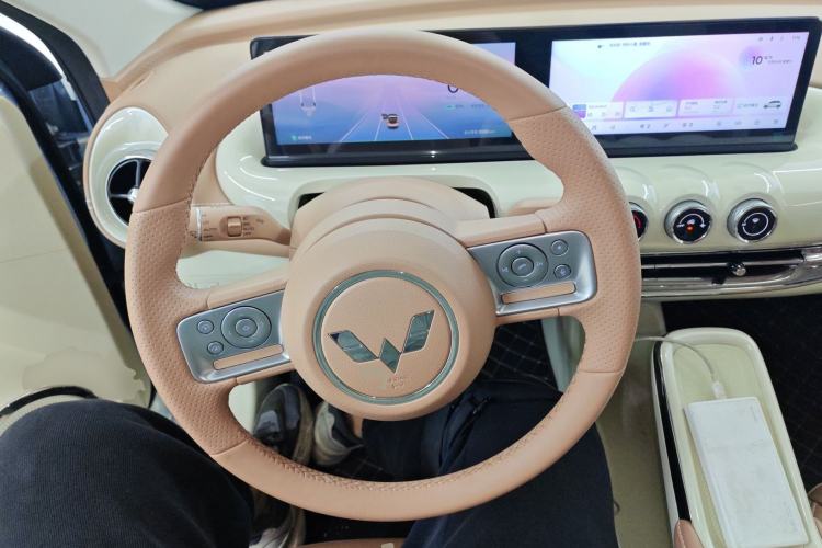 Used Wuling Bingo 2024 410 km Lingxi Deluxe Edition
