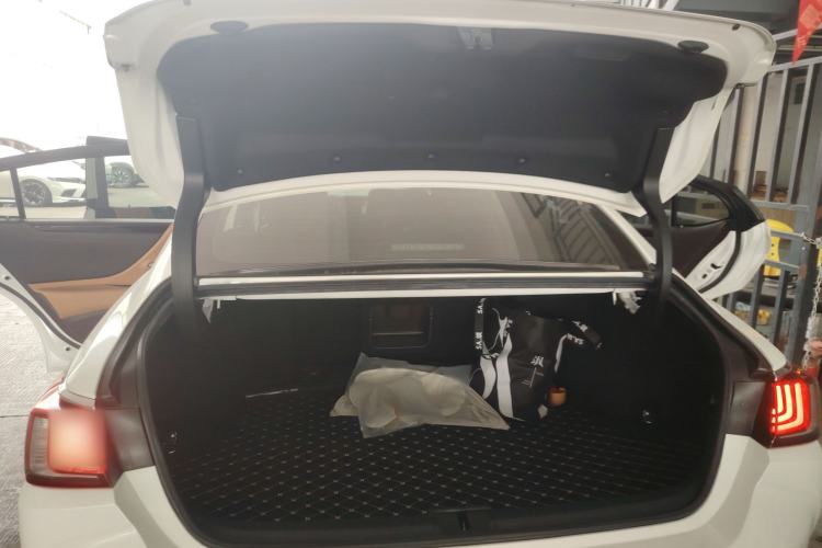 Used Lexus ES 2018 300h Premium Edition China V Standard
