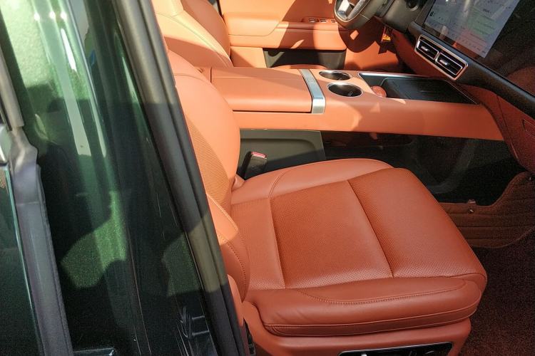 Used Li Auto L9 2022 Max model
