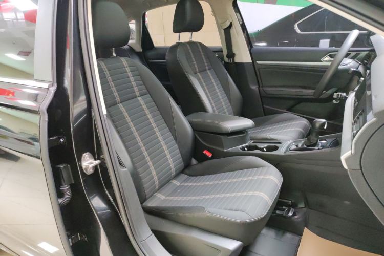 Used Volkswagen Lavida 2019 1.5L Automatic Vision Edition China VI Standard