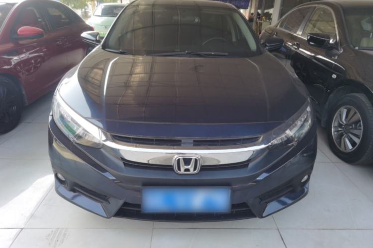Used Honda Civic 2016 220TURBO CVT Prestige Edition
