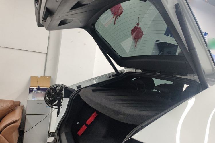 Used Volkswagen ID.UNYX 2024 Pro Long-Range Version
