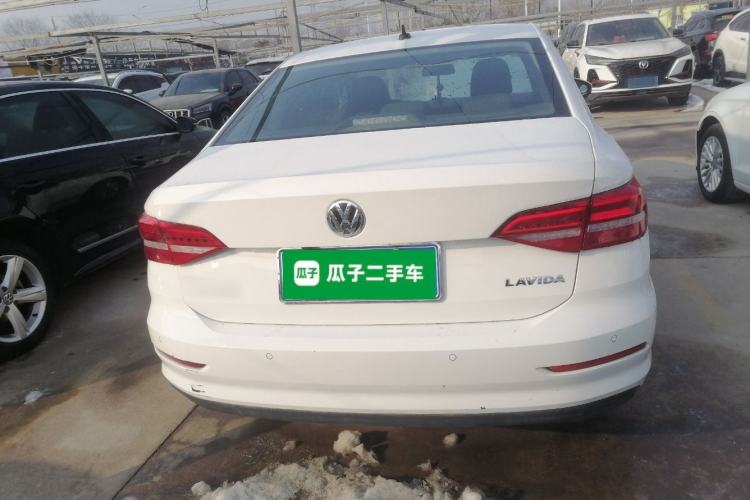 Used Volkswagen Lavida 2019 1.5L Automatic Fashion Edition China VI
