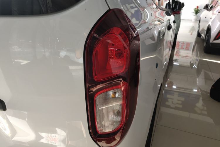 Used Wuling Hongguang New Energy 2025 Extended-Range Hybrid 50 km Utility Version
