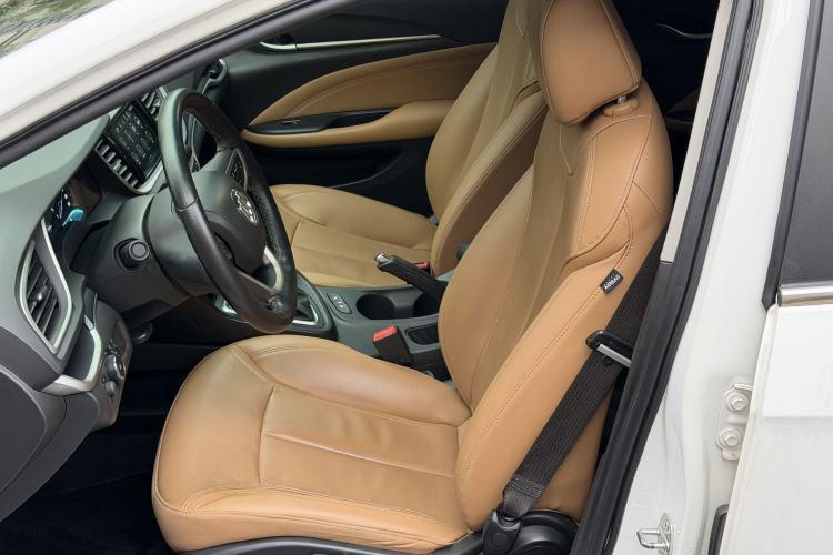 Used Buick GT 2018 18T Automatic Flagship Model