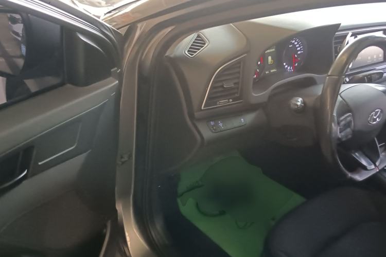 Used Hyundai Elantra 2018 1.4T Dual-Clutch Xuan Dong · Dynamic Edition
