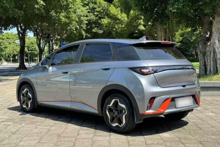 Used BYD Dolphin 2021 405 km Fashion Edition
