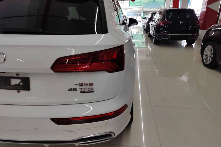 Used Audi Q5L 2020 45 TFSI Prestige Fashion Model
