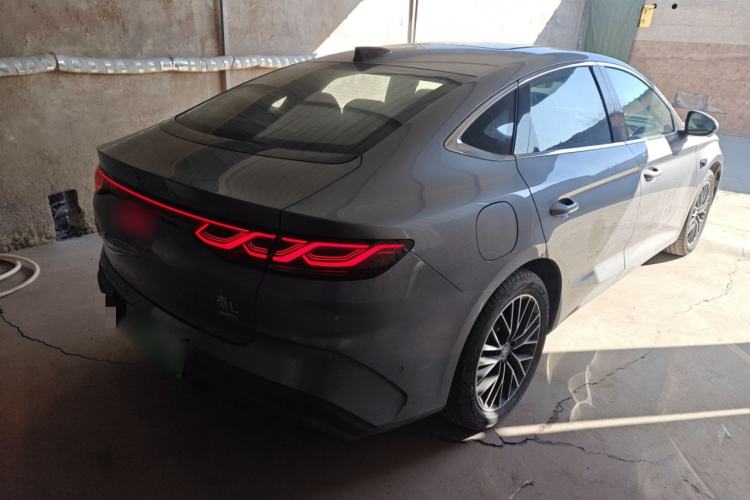 Used BYD Qin L 2025 DM-i Smart Drive 120KM Excellence Model