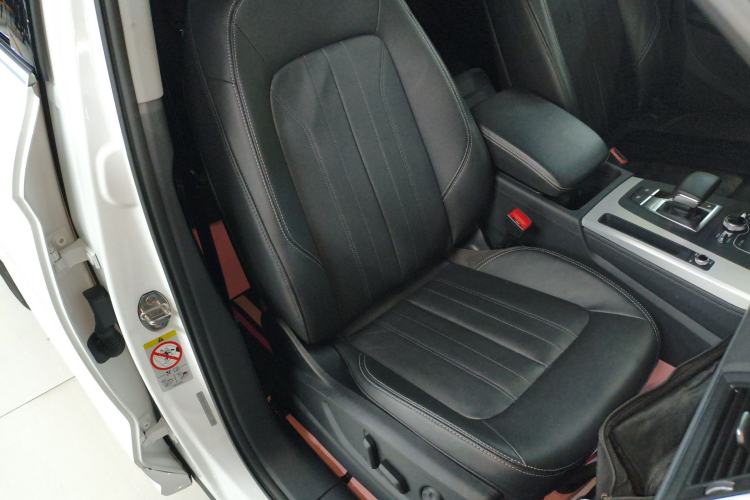 Used Audi Q5L 2020 Updated 40 TFSI Prestige Fashion Edition
