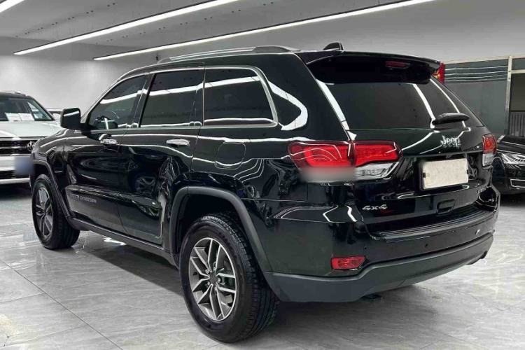 Used  Grand Cherokee 2020 3.0L Professional Navigation Edition