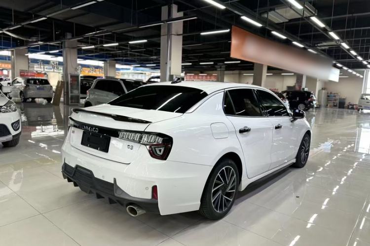 Used Lynk & Co 03 2022 2.0TD DCT GenioPlus
