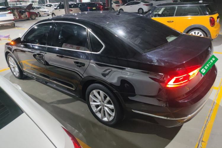 Used Volkswagen Passat 2017 330TSI DSG Luxury Edition
