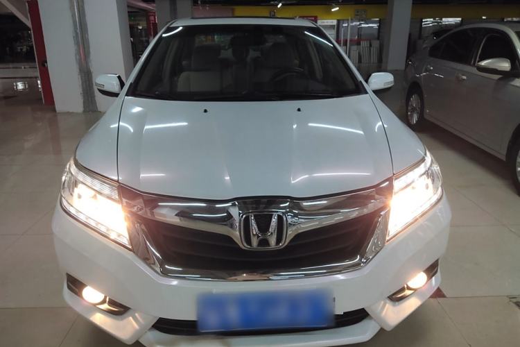 Used Honda Crider 2015 1.8L Automatic Luxury Edition

