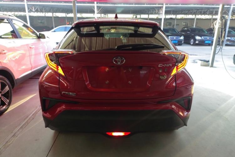 Used Toyota C-HR 2018 2.0L Luxury Edition China V Standard
